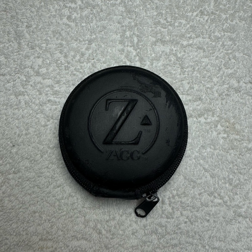 Zagg Smart Buds Case Black CASE ONLY